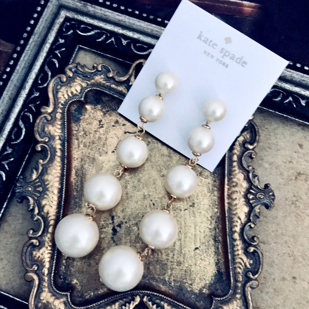 KATE SPADE • Golden Girls In Pearls Earrings - Picture 3 of 3